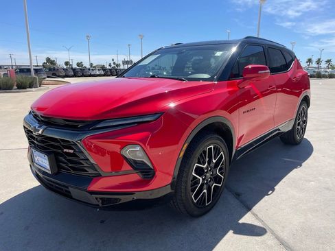 Used 2024 Chevrolet Blazer RS w/ Driver Confidence II Package image 5