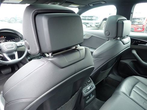 Used 2023 Audi A4 2.0T Premium Plus image 16