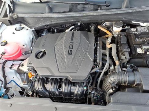 Used 2023 Kia Sportage EX image 28