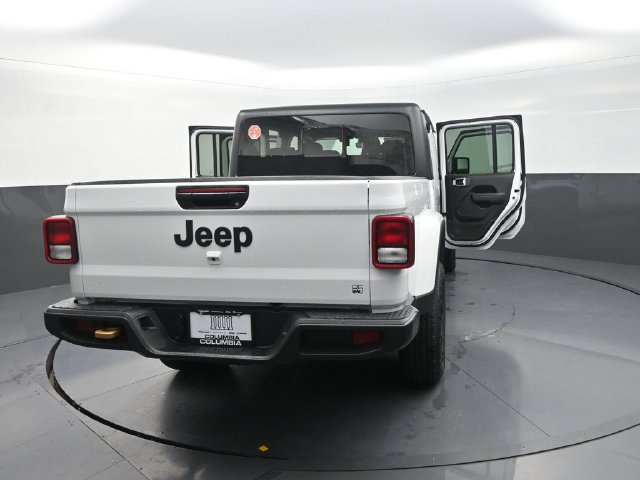 New 2026 Jeep Gladiator Sport AWD/4WD image 34