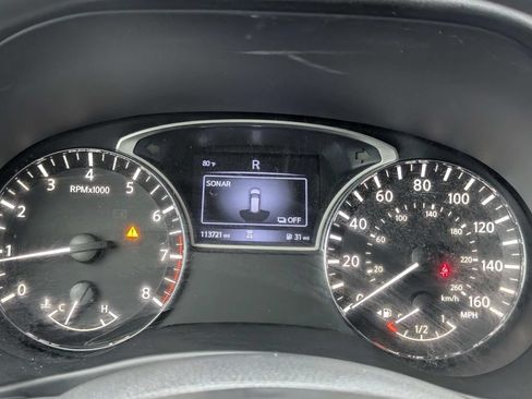 Used 2019 Nissan Pathfinder S FWD image 33