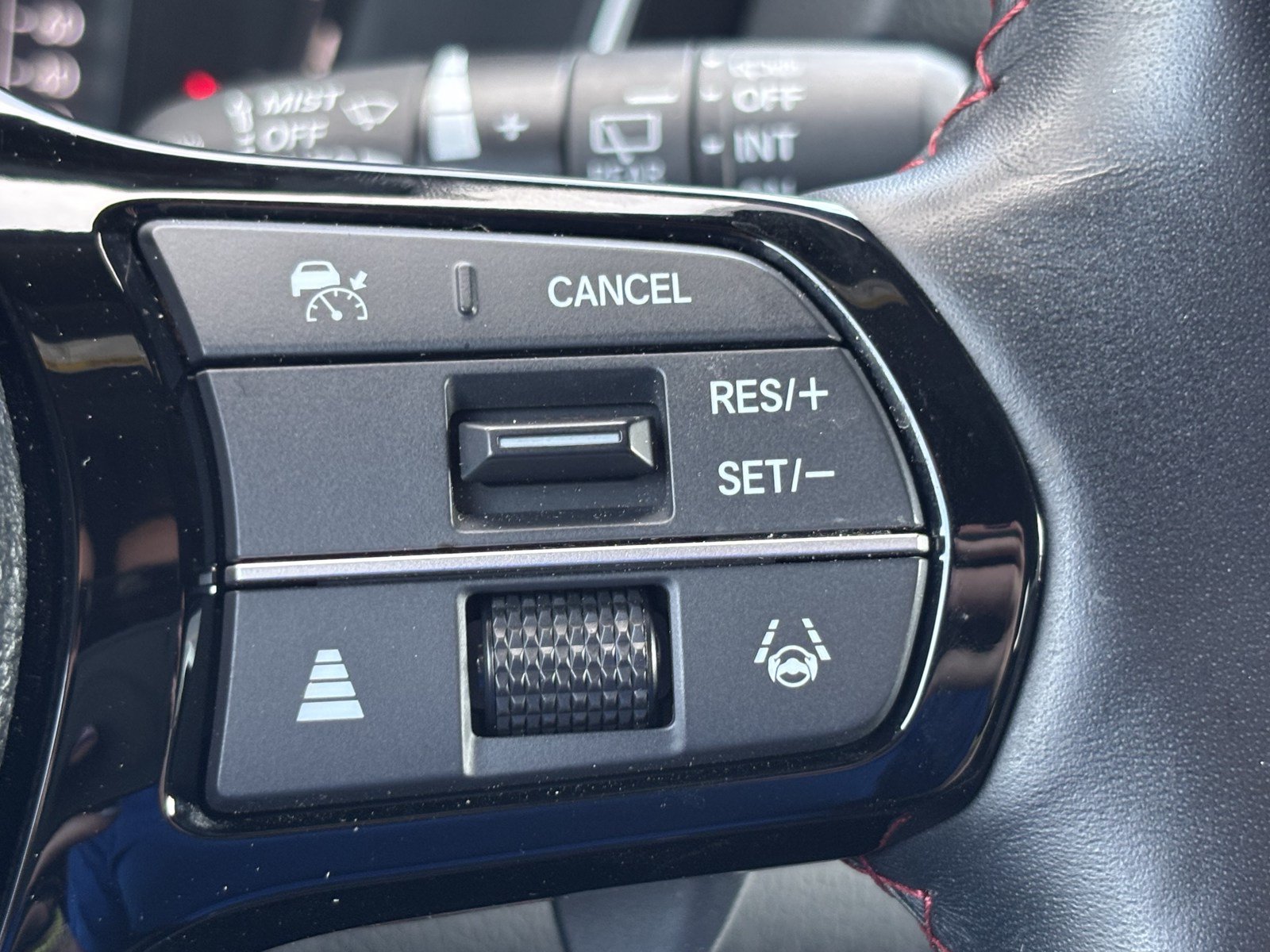 Used 2025 Honda Pilot Black Edition image 20