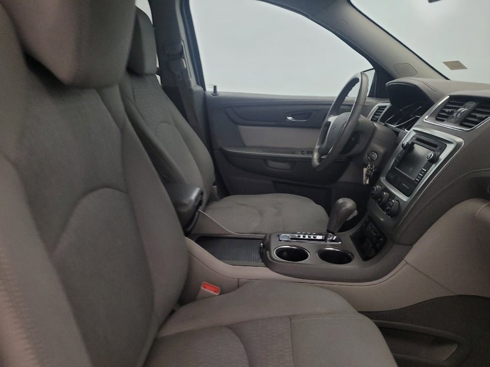 Used 2015 GMC Acadia SLE FWD image 21