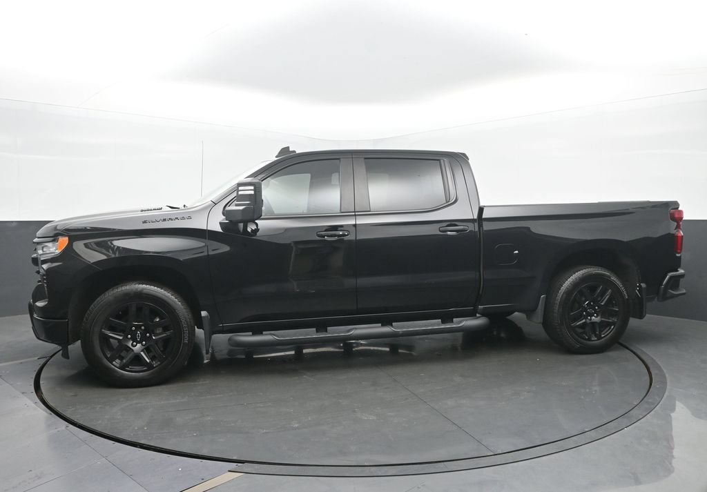 Used 2023 Chevrolet Silverado 1500 RST w/ Convenience Package II AWD/4WD image 2