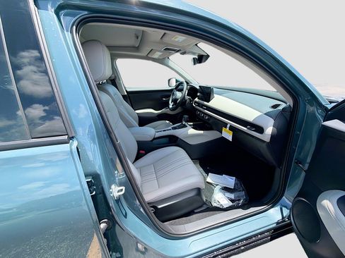 New 2026 Honda HR-V EX-L image 22