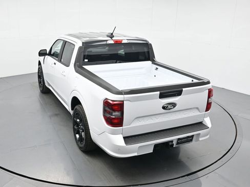 New 2025 Ford Maverick Lobo image 40
