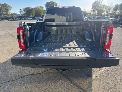 New 2026 Ford F350 XLT w/ XLT Premium Package AWD/4WD image 20