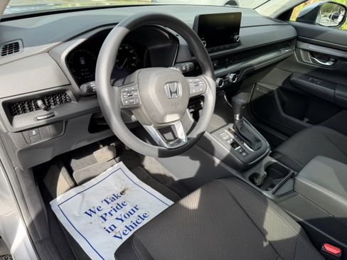 Used 2023 Honda CR-V EX image 12