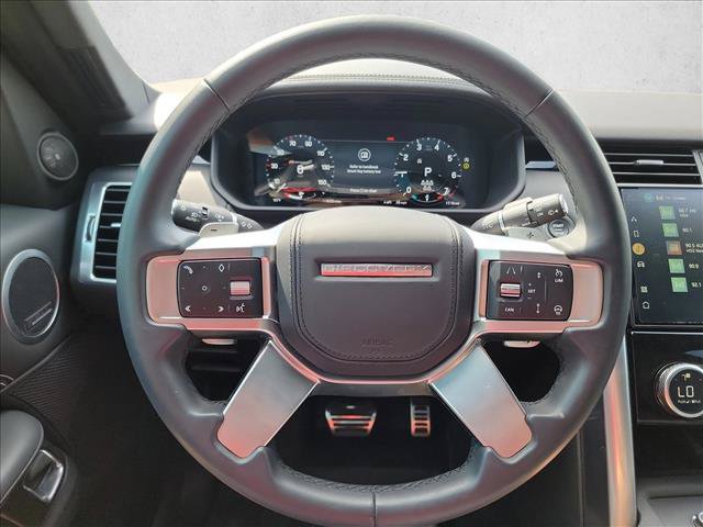 Used 2023 Land Rover Discovery HSE R-Dynamic AWD/4WD image 16
