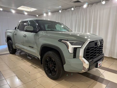 Used 2023 Toyota Tundra SR5 w/ TRD Off-Road Premium Package AWD/4WD image 7
