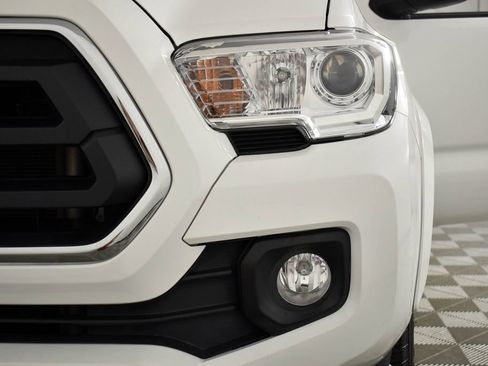 Used 2021 Toyota Tacoma SR5 image 2