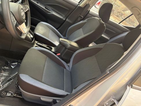 Used 2025 Nissan Versa SV image 32