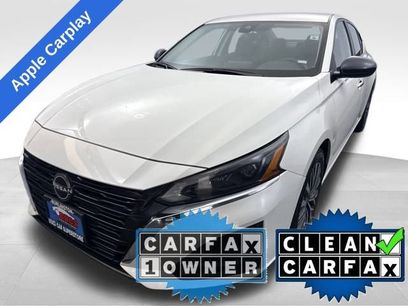 Used 2023 Nissan Altima 2.5 SV