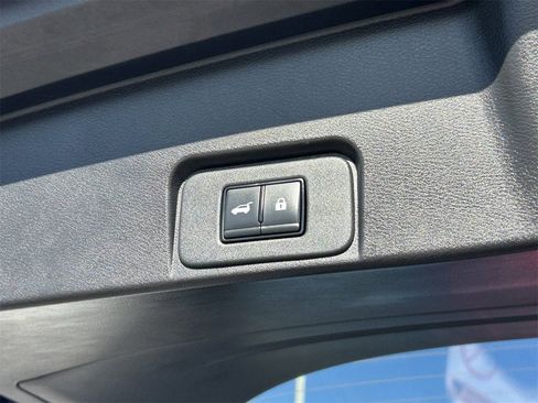 New 2026 Nissan Rogue SV image 15