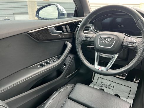 Used 2022 Audi S5 Prestige image 11