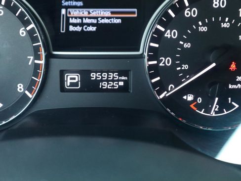 Used 2015 Nissan Altima 2.5 SV FWD image 51