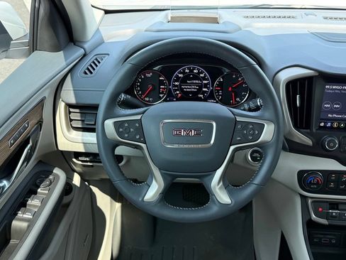 Used 2022 GMC Terrain Denali AWD/4WD image 18
