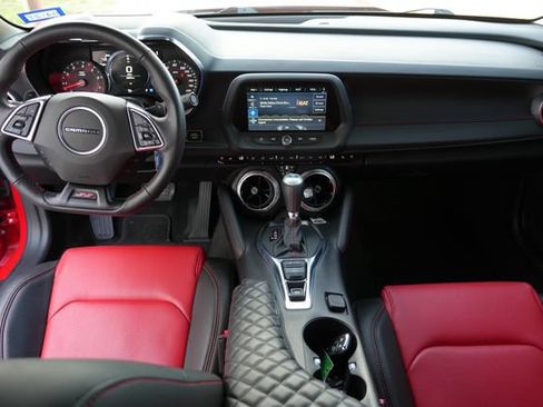 Used 2023 Chevrolet Camaro SS RWD image 19