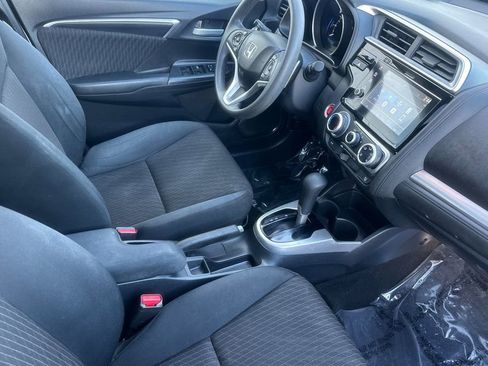 Used 2018 Honda Fit EX image 16