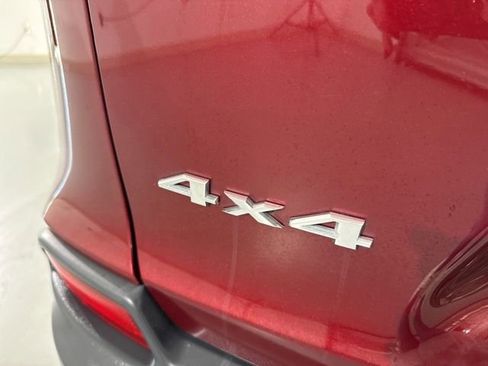 Used 2019 Jeep Cherokee Limited w/ Trailer Tow Group image 9