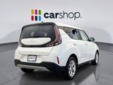 Used 2023 Kia Soul LX w/ LX Technology Package image 5