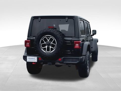 Used 2024 Jeep Wrangler Unlimited Rubicon w/ Technology Group AWD/4WD image 7