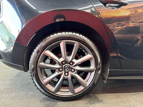 Used 2021 MAZDA MAZDA3 s image 26