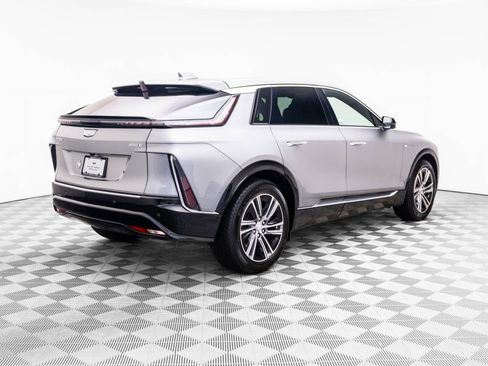 New 2026 Cadillac Lyriq Luxury RWD image 5