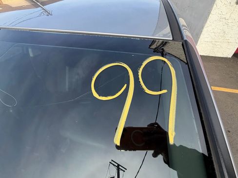 Used 2021 Hyundai Elantra SE image 30