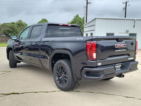 New 2025 GMC Sierra 1500 Elevation image 7