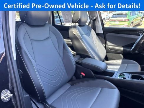 Certified 2026 Volkswagen Tiguan SE w/ Panoramic Sunroof Package AWD/4WD image 27