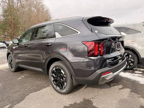 New 2026 Kia Sorento S w/ S Panoramic Sunroof Package FWD image 4