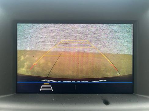 Used 2020 GMC Terrain SLE image 13