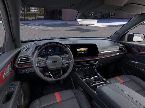 New 2026 Chevrolet Traverse RS w/ LPO, Floor Liner Package FWD image 15