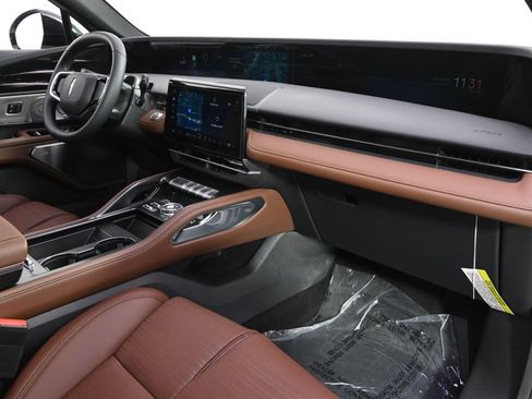 New 2026 Lincoln Nautilus Reserve AWD/4WD image 15
