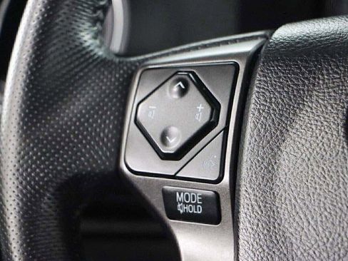 Used 2023 Toyota Tacoma TRD Off-Road image 13