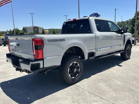 New 2026 Ford F250 Lariat w/ Tremor Off-Road Package AWD/4WD image 7