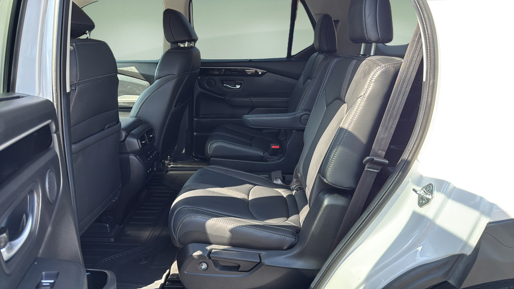 Used 2024 Honda Pilot EX-L image 15