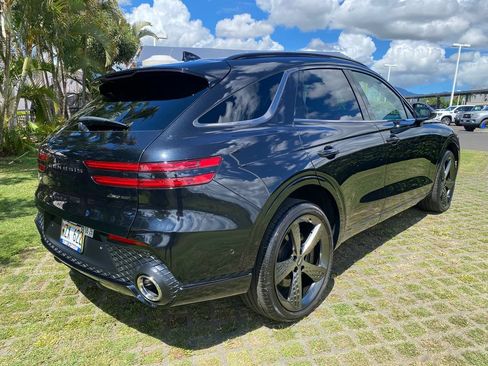 Used 2025 Genesis GV70 3.5T Sport w/ Sport Advanced Package AWD/4WD image 7