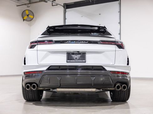 Used 2023 Lamborghini Urus Performante image 5