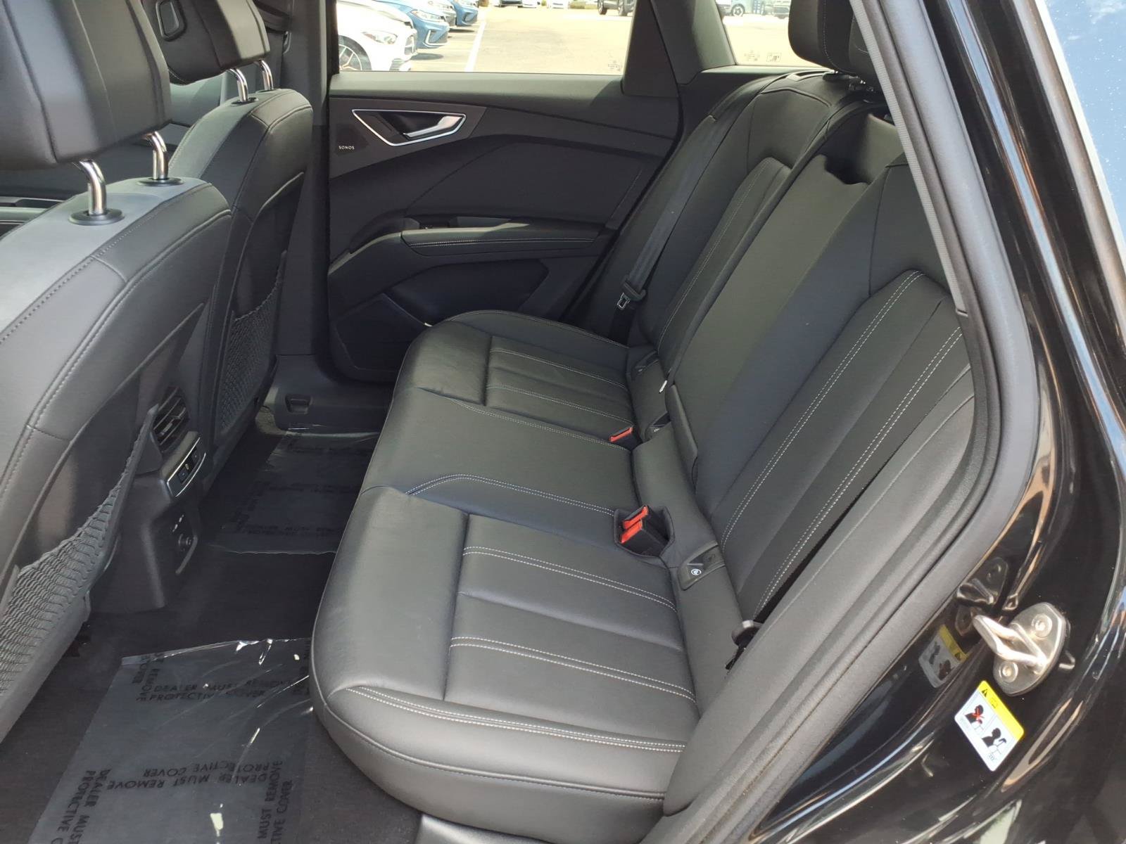 Used 2023 Audi Q4 e-tron Premium Plus w/ Premium Plus AWD/4WD image 23