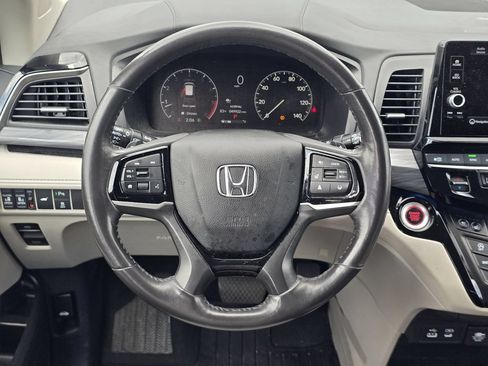 Used 2025 Honda Odyssey Elite image 15