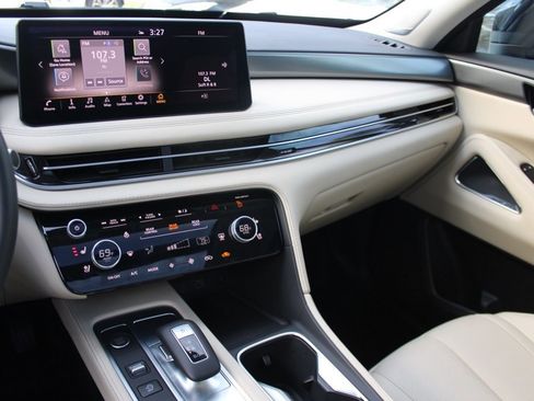 Certified 2025 INFINITI QX60 Luxe image 19