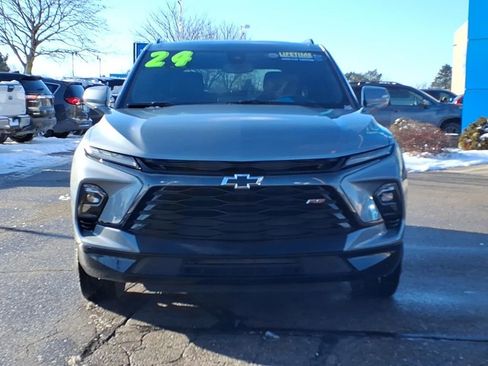Used 2024 Chevrolet Blazer RS w/ Enhanced Convenience Package image 3
