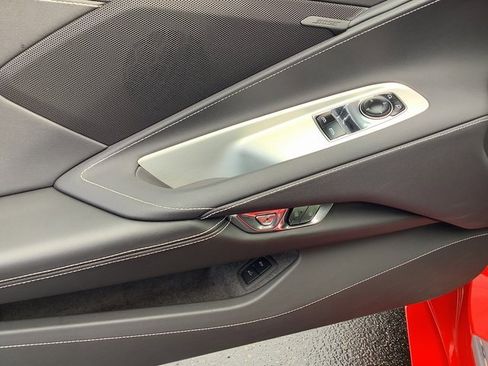 Used 2020 Chevrolet Corvette Stingray Coupe w/ Z51 Performance Package image 9