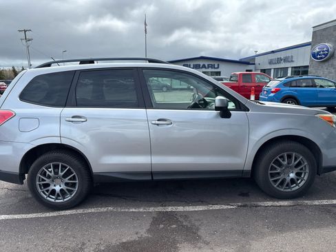 Used 2014 Subaru Forester 2.5i Premium w/ All-Weather Package AWD/4WD image 7