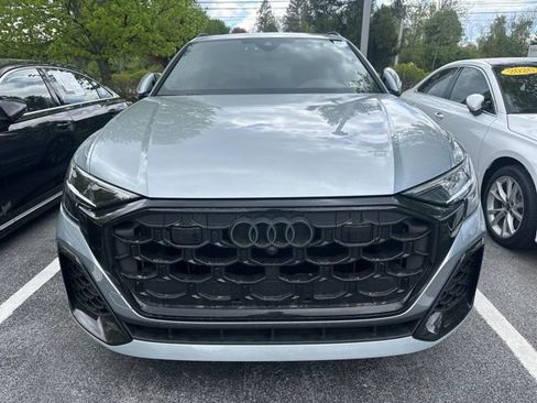 Used 2025 Audi Q8 Premium Plus w/ Premium Plus Package image 2