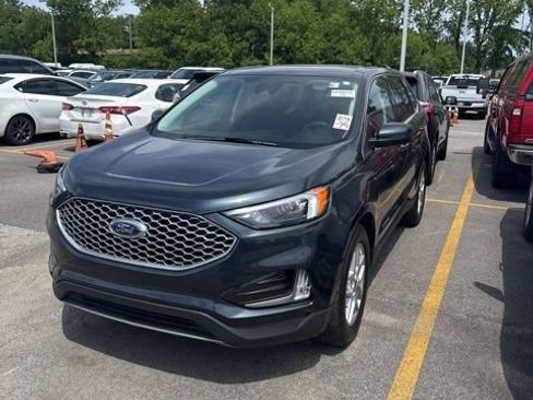 Used 2023 Ford Edge SEL w/ Convenience Package AWD/4WD image 2