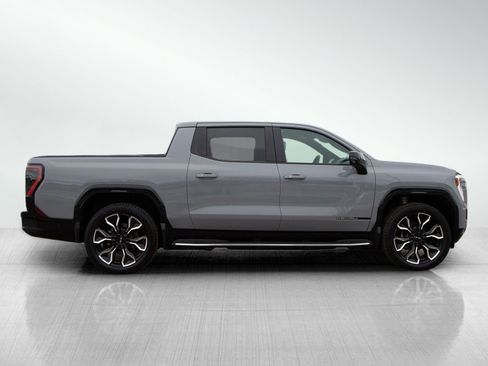 Used 2025 GMC Sierra EV Denali image 6