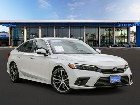 Certified 2024 Honda Civic Touring image 1